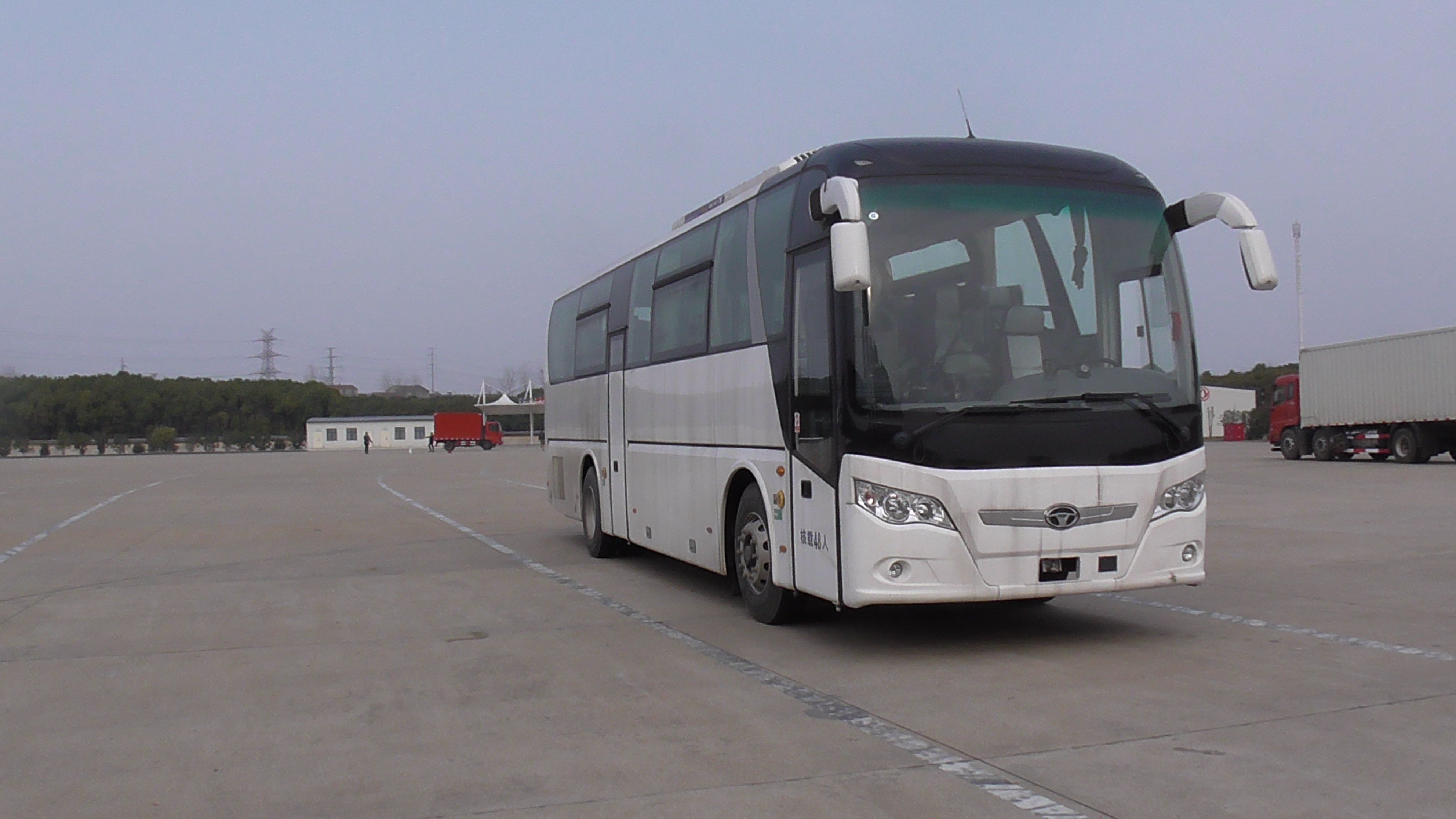 第10批次GDW6117HKE2客車