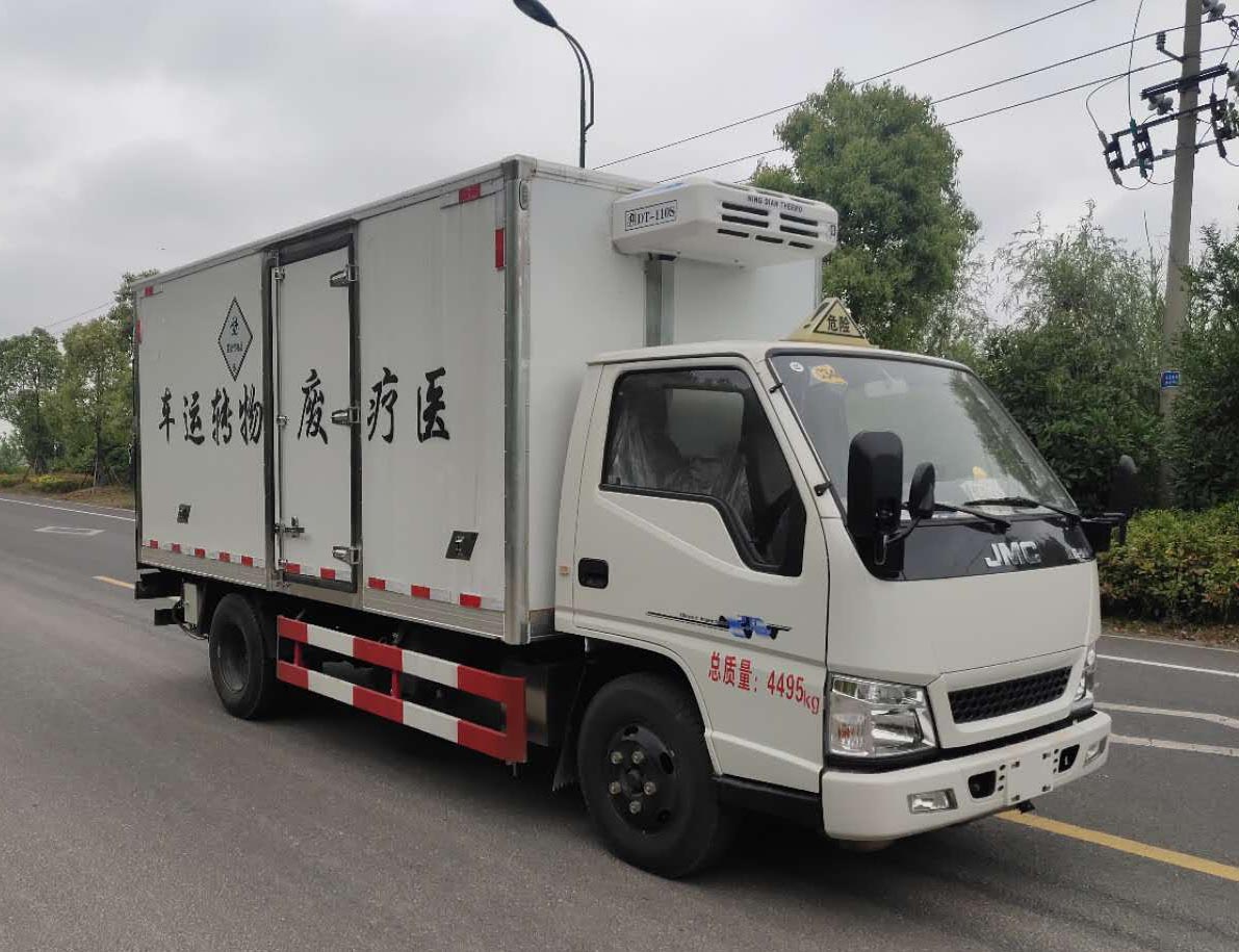 第11批次JHW5040XYYJX醫(yī)療廢物轉(zhuǎn)運車