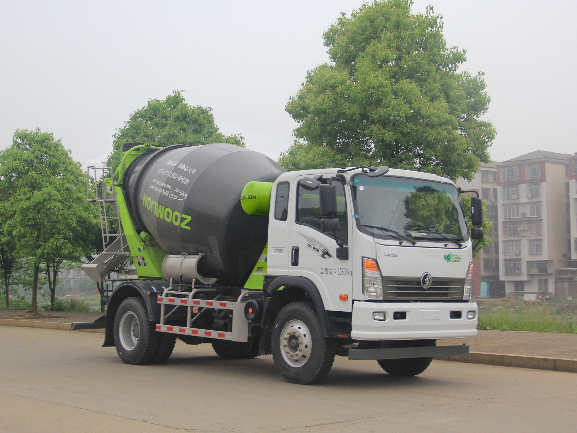 第12批次ZLJ5163GJBCE混凝土攪拌運(yùn)輸車