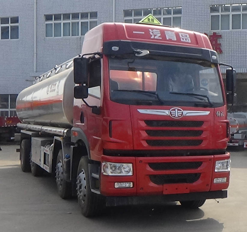 第12批次CLW5318GYYLC5鋁合金運油車