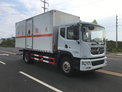 第13批次DLQ5182XRQEQ易燃氣體廂式運輸車