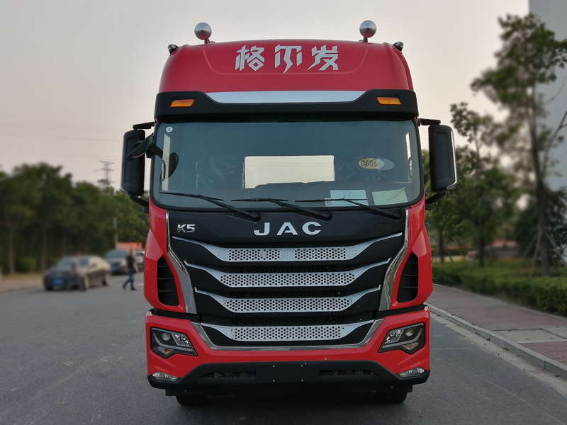 第13批次HFC4181P1K5A39CS牽引汽車