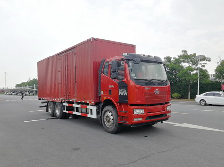 第13批次CA5260XXYP62K1L3T1E6Z廂式運(yùn)輸車