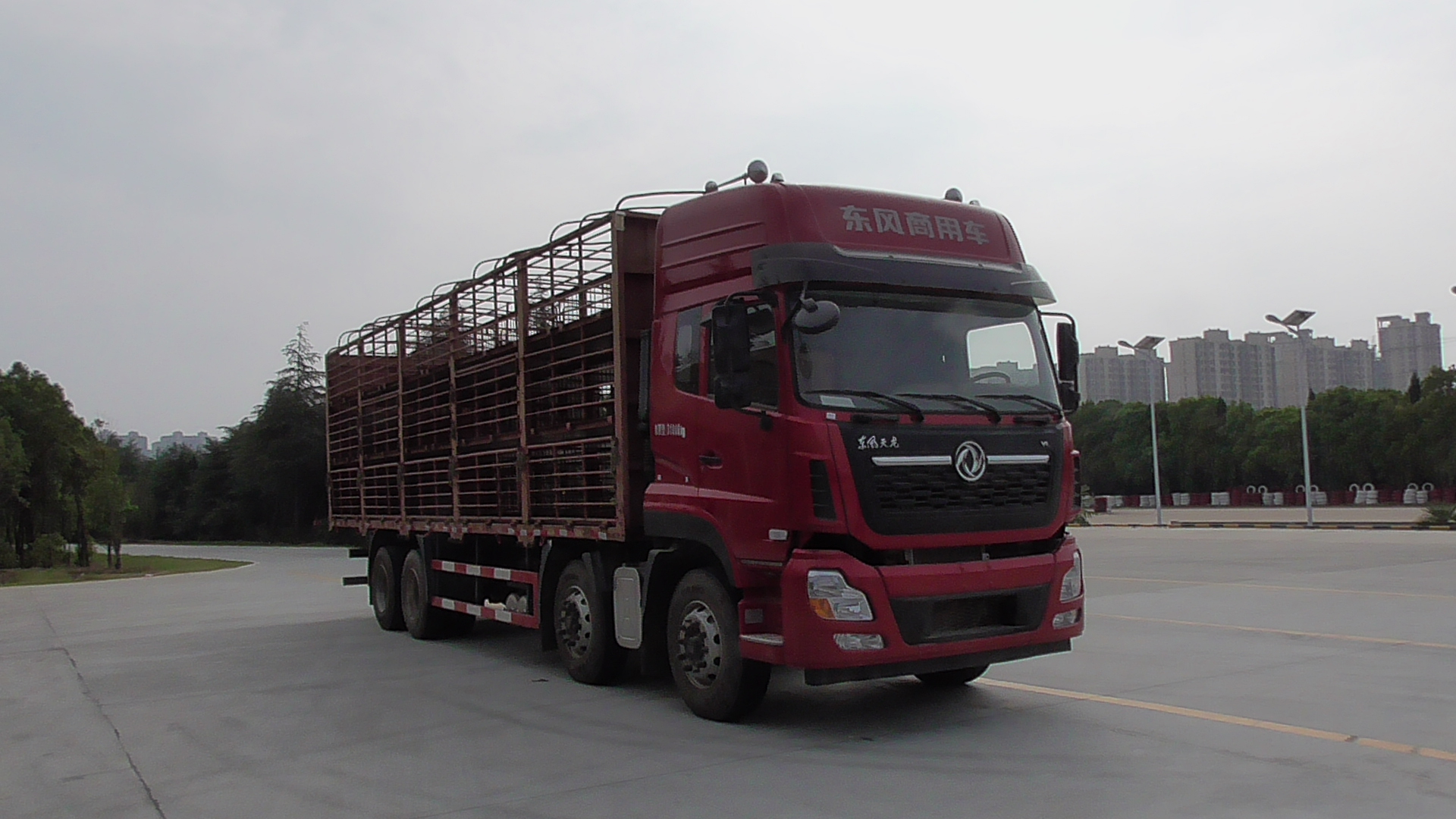 第14批次DFH5311CCQAX1V畜禽运输车