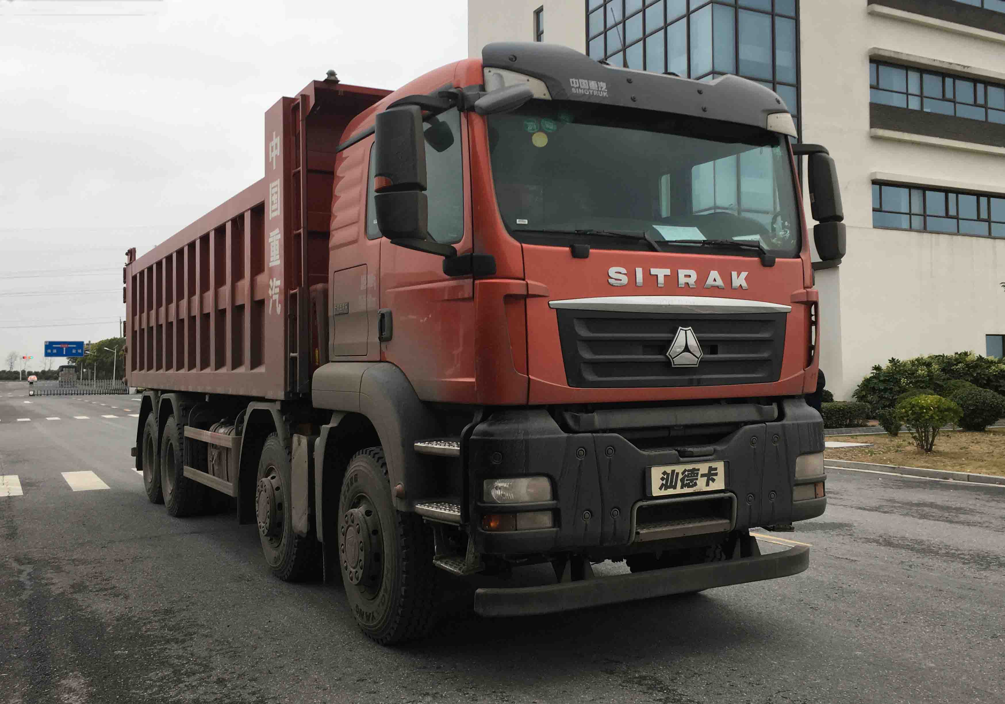 第14批次ZZ3316N356ME1自卸汽车