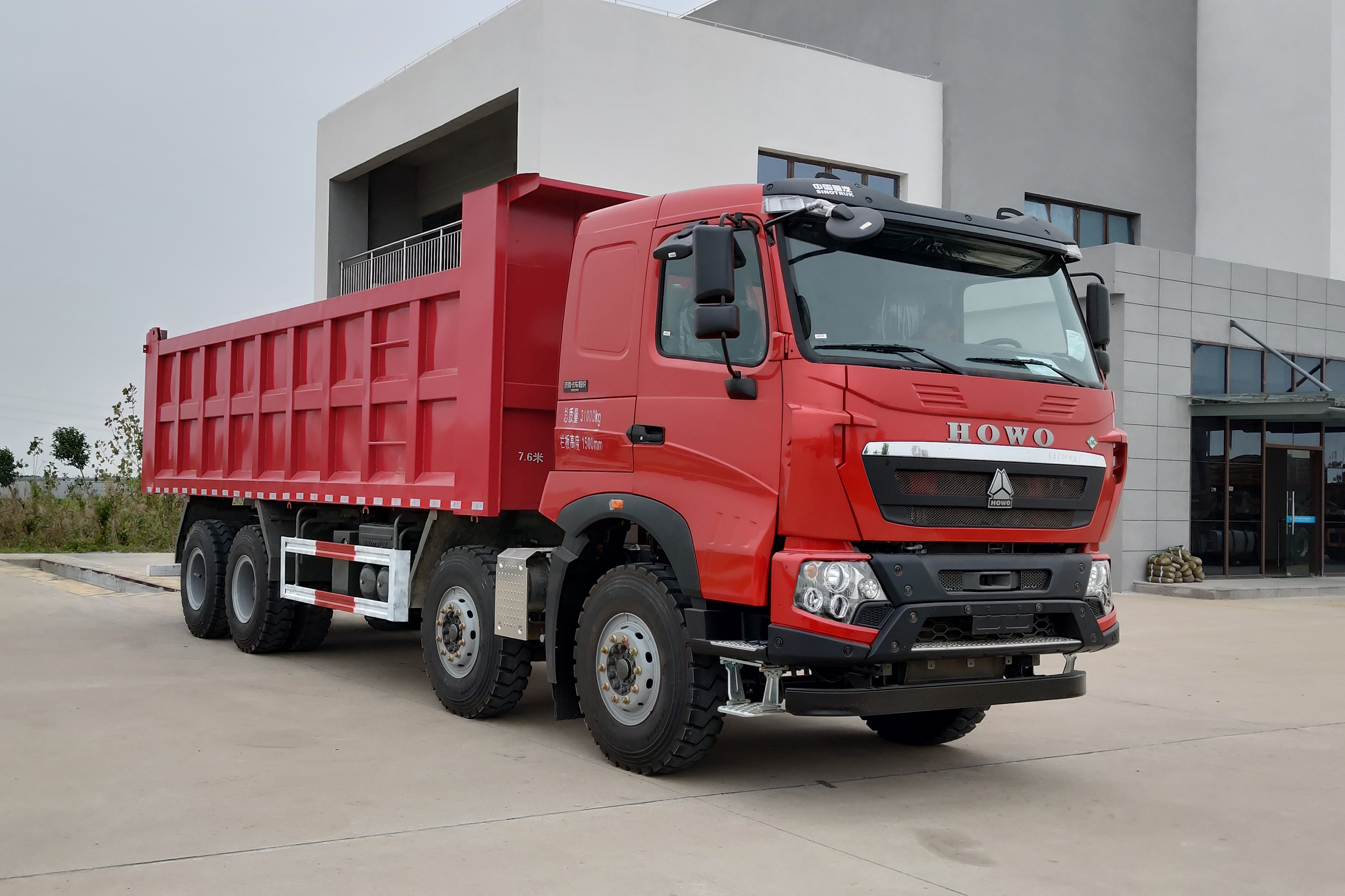 第14批次ZZ3317V386HF1L自卸汽车