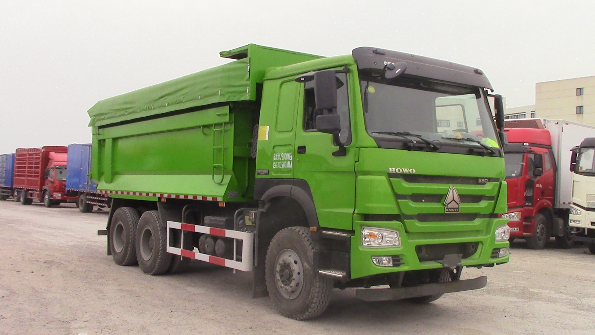 第15批次SGZ5250ZLJZZ5W38自卸式垃圾车