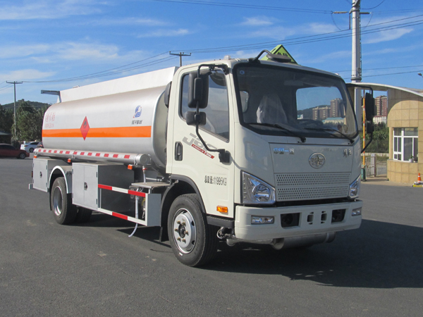 第15批次LPC5120GYYC5運油車