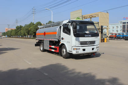 第15批次SCS5112GJYEQ加油车