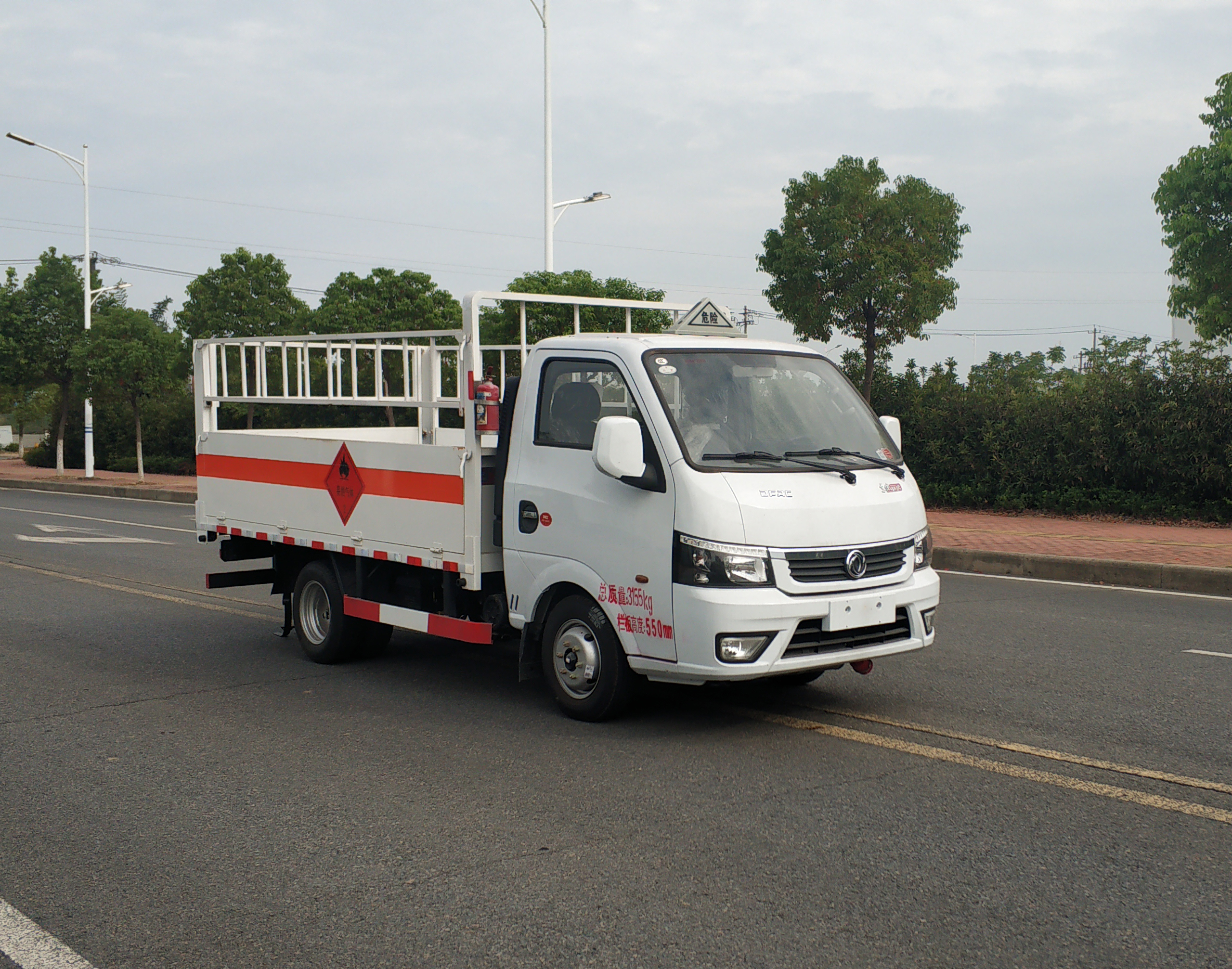 第16批次SZD5035TQPE6氣瓶運(yùn)輸車